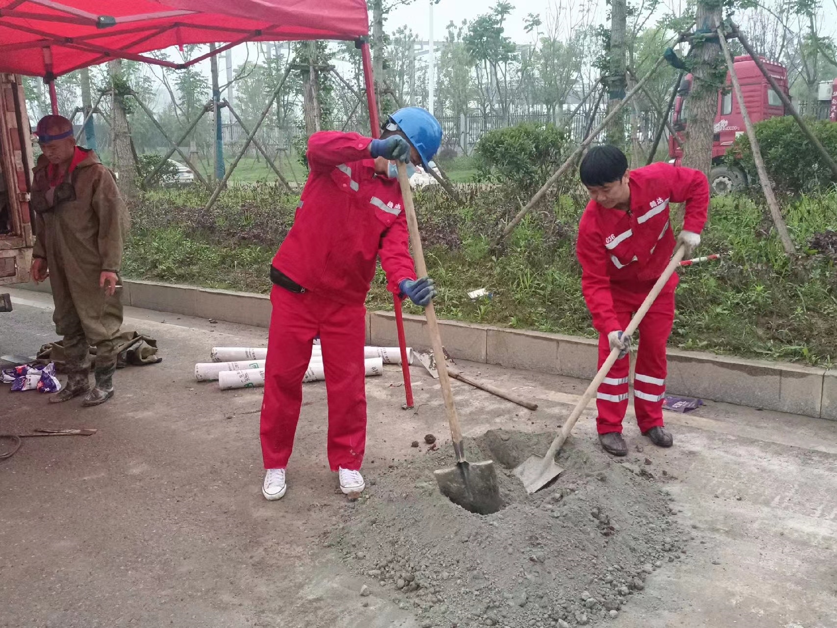 坦洲镇管道疏通哪家好】及时进行市政管道清淤